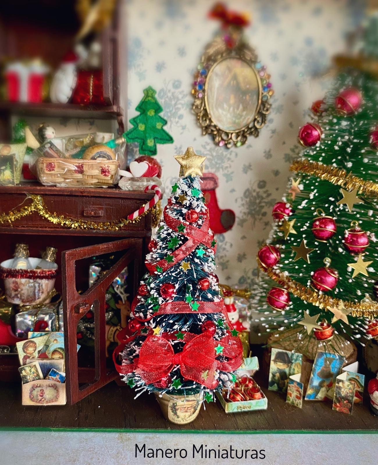 2024 neue Mini Weihnachtsbaum Weihnachten Desktop Ornamente Weihnachtsbaum  Auto Rückansicht Dekorationen Anhänger Hängende Spiegel Urlaub