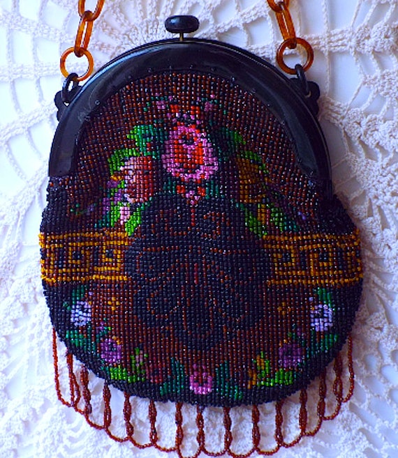 Vintage Beaded Purse, 1930's Bakelite Frame Glass Beaded Floral Purse /Hangbag,Valentine Gift,Antique Beaded Purse,Victorian Beaded Purse,