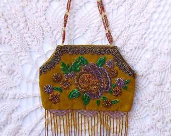 sac à main perlé vintage, sac à main brodé vintage de perle/sac à main, perlé, sac à main perlé antique, sac à main perlé victorien, frange perlée, cadeau de Valentine