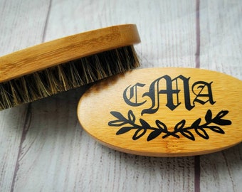 Personalized Beard Brush, Natural Boar Bristle Beard Comb, Fathers Day Gift, Gift for him, Groomsmen Gift, Beard Gift, Mens Grooming Kit