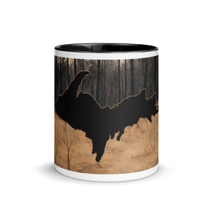 Caneca de café Upper Peninsula Michigan - Rustic Woodland 11oz Yooper Mug, UP Forest Art, UP Gift, silhueta de mapa de Michigan, caneca Yooper Life