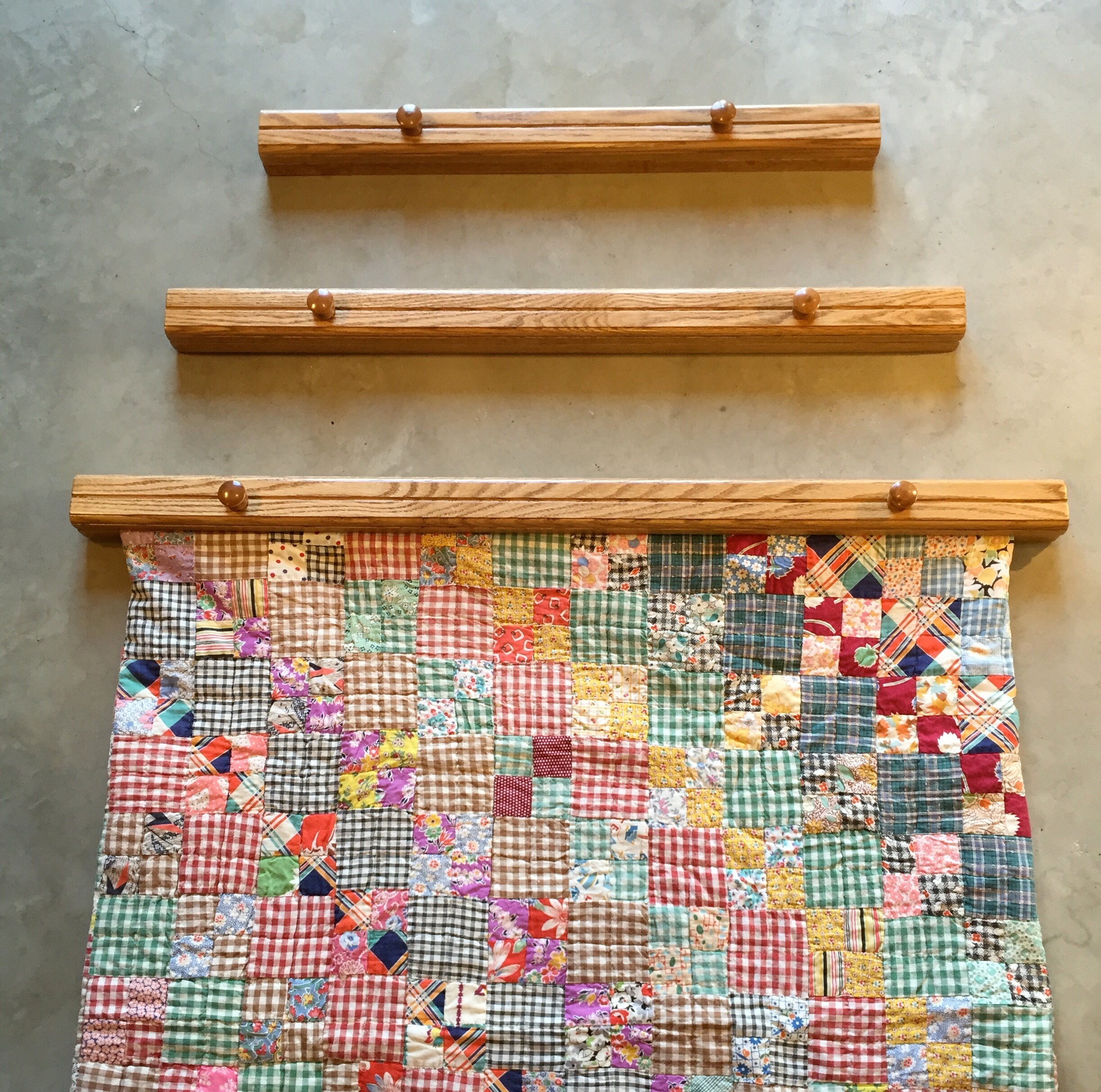 18 36 Custom Quilt Rug Hangers Several Finishes Etsy