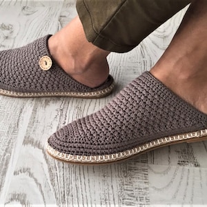 Fall Slippers - Handcrafted Crochet Shoes. Handmade slippers. Hand knitted & Hand stiched. @goosemountaincrafts