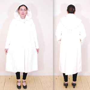 1960&#39;s/70&#39;s White PLACE de la MODE  Full Length Wool Overcoat with Detachable Hood / Rare Collectable Retro