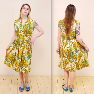 1950&#39;s/60&#39;s Yellow Paisley IDEAL Rayon Summer Garden Party Dress / Rockabilly / Pin-up / Rare Collectable Retro / bjr