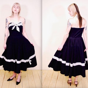 1950&#39;s/60&#39;s Black and White Cotton Strapless Polka Dot Fit and Flare Summer Dress / Rockabilly / Pin-up / Rare Collectable Retro/ bjr