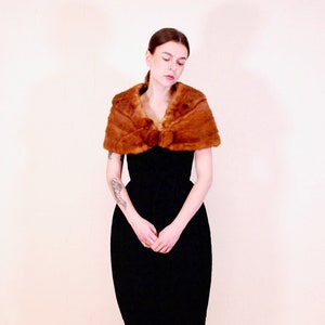 1950&#39;s/60&#39;s Red Mink Stole / Shawl / Cape / Bridesmaid Gift / Rare Collectable Retro / bjr