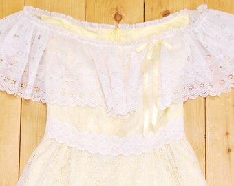 【LOULOUSEOUL】1970s Off Shoulder Dress (Ivory) 1970's Pale Yellow DANCE ALLURE off the Shoulder Lace Maxi