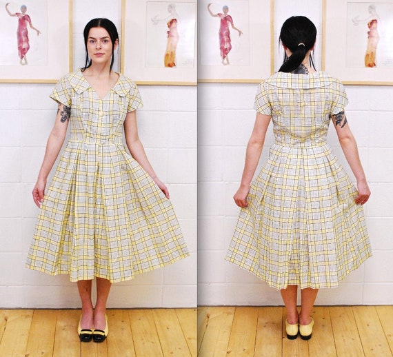 1950's/60's Light Grey and Yellow Printed Cotton S