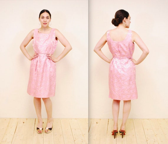 coosy pink betty dress the betty maxi dress in pink!?! gosh it feels good to be us, huh? \\