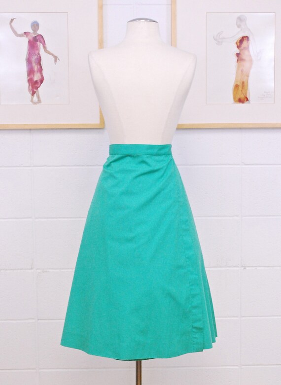 1950's/60's Green Wrap Skirt with Hand Painted Bu… - image 4