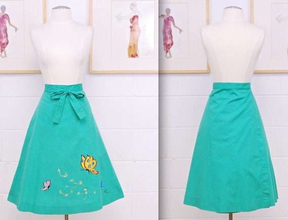 1950's/60's Green Wrap Skirt with Hand Painted Bu… - image 2