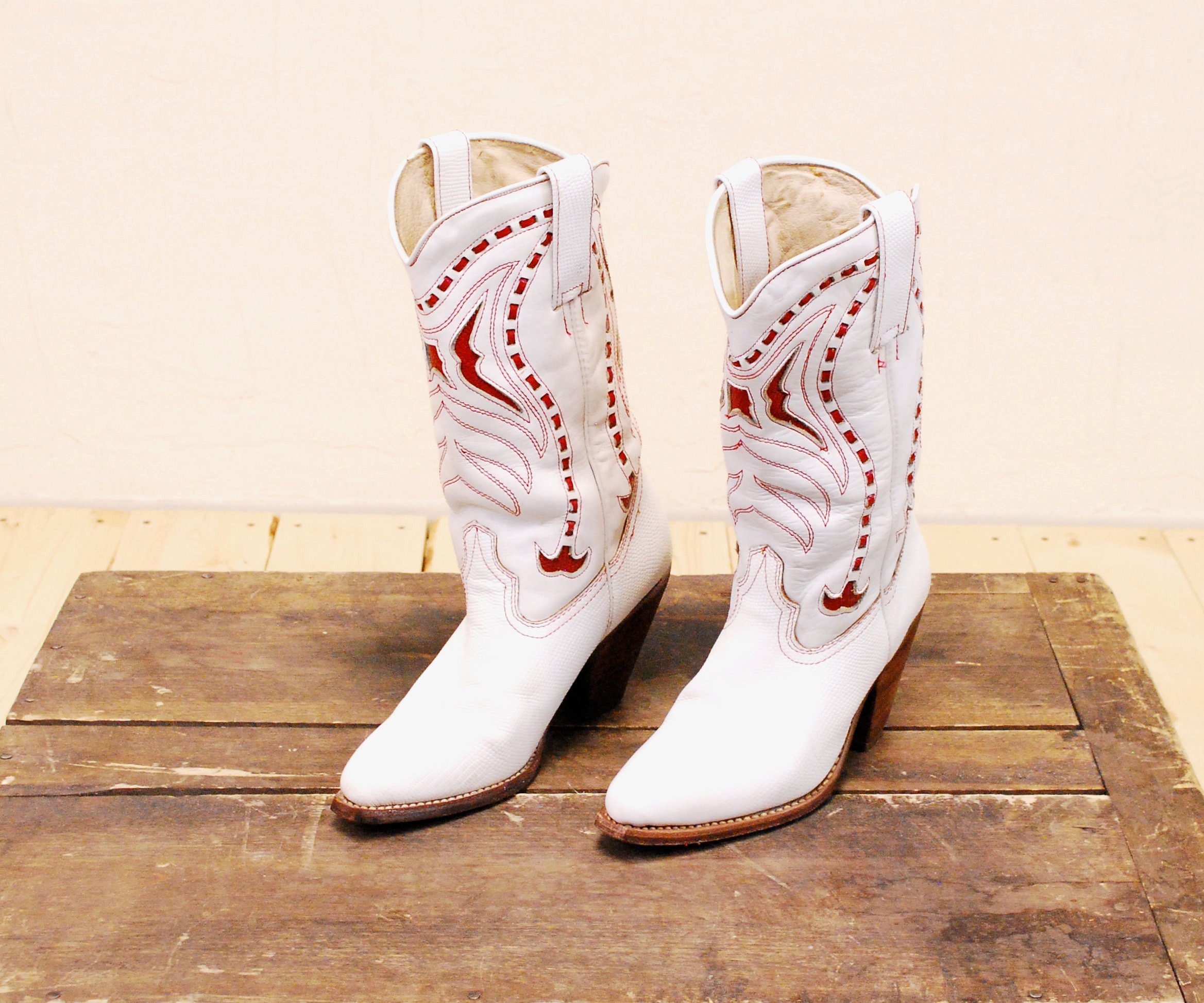 Shoes Womens Shoes Boots Cowboy & Western Boots Vintage 70s White Silver Snake Print Leather Under Knees Cowboy Boots With Heels And Pointed Toe Size UK 5.5 EU 39 