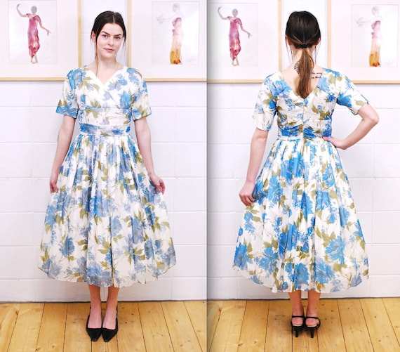 1950's/60's JOY FROCK Summer Floral Fit and Flare Garden Party Dress / Rockabilly / Pin-up / Rare Collectable Retro - Etsy 1950's/60's JOY FROCK Summer Floral Fit and Flare Garden Party Dress / Rockabilly / Pin-up / Rare Collectable Retro - Etsy