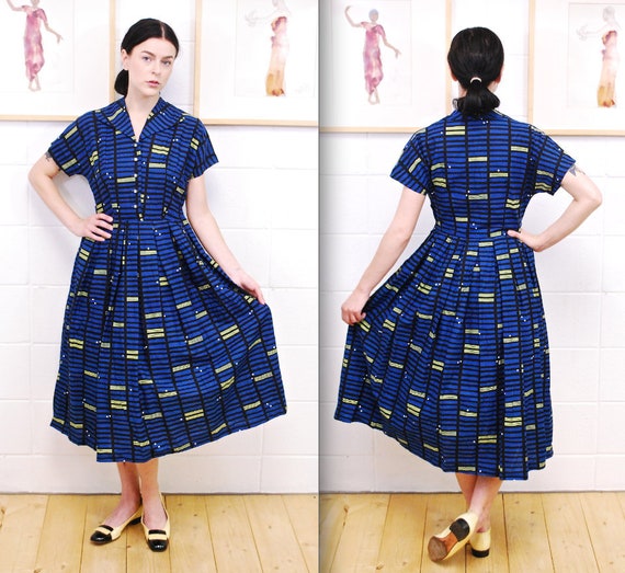 1950's/60's Dark Blue and Yellow Checked Print Sum