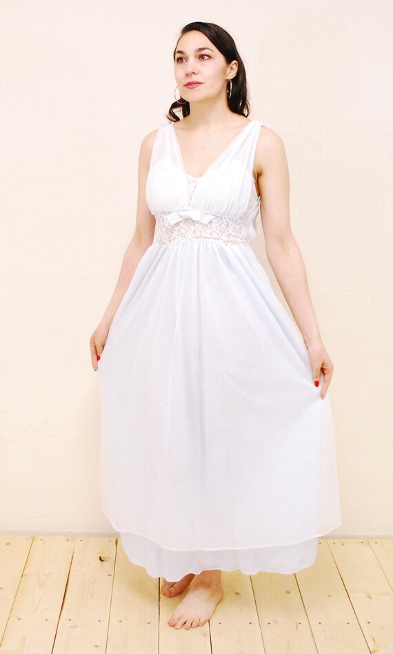 1960's Baby Blue Long Nightgown / Negligee / Nigh… - image 3