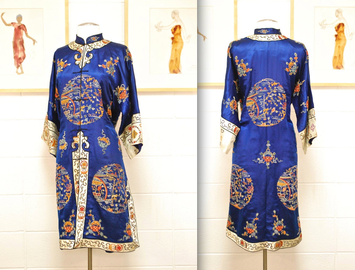ガウンコート vintage silk china long robe gown dress 1920's/30's Royal Blue Antique Silk Chinese Hand Embroidered Robe