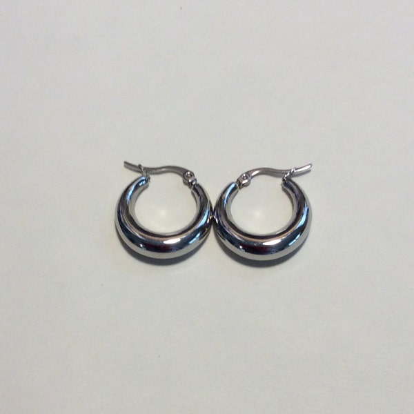 Thick Stainless Steel Small Hoop Earrings. Non-tarnish, Non-allergenic. 3/4" wide. Waterproof.