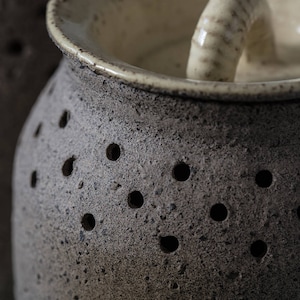 Ceramic garlic container, Pottery garlic holder with a white lid, Ceramic garlic canister, Rustic pottery jar