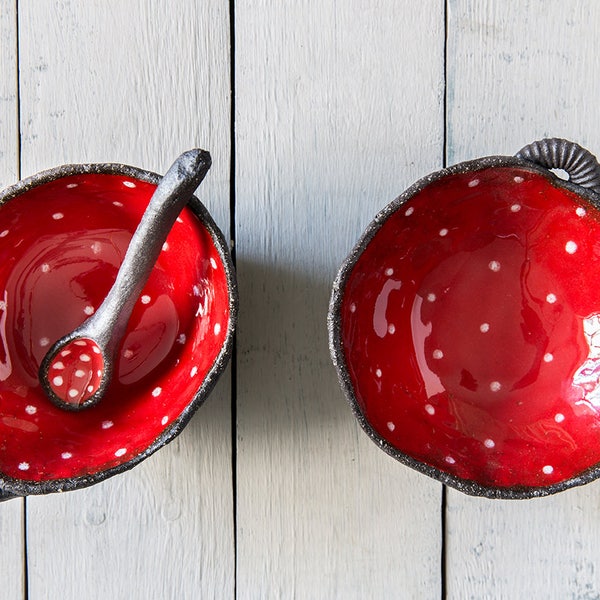 Ceramic red bowls set, SET OF 2 bowls and a spoon, Pottery small bowls, Red lovers gift, Pottery red rustic bowls, Mother's day gift