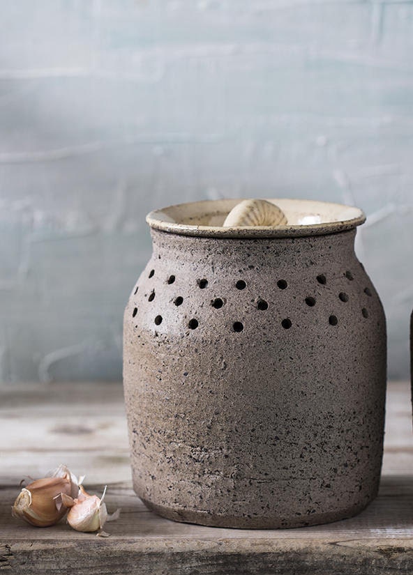 BIG Handmade Ceramic Garlic Keeper: Rustic Onion Storage Jar, US