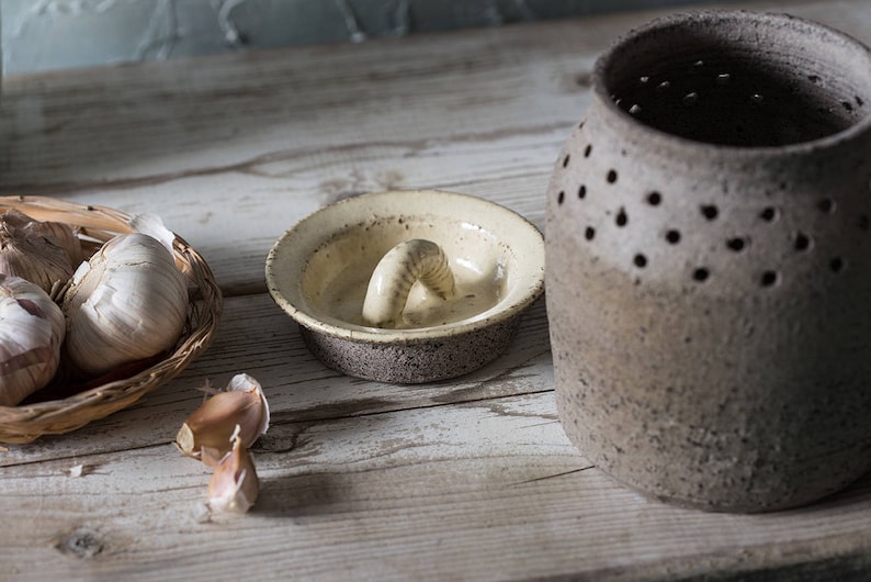 Big Ceramic Onion Canister Big Pottery Garlic Keeper Big Etsy