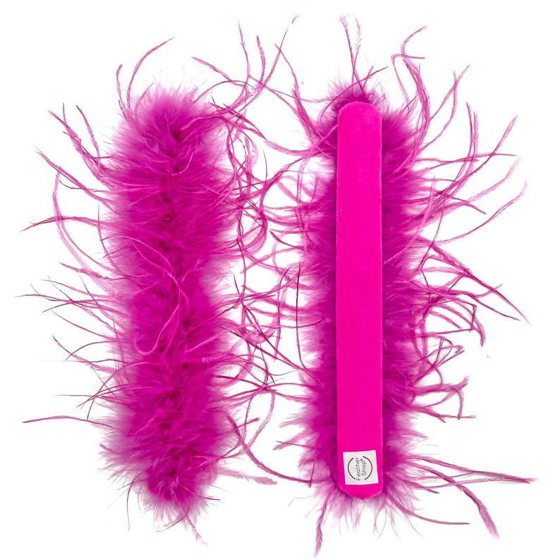 Pair Of Ostrich Feather Snap Bracelets High Quality Full Volume - Barbie Pink Original Size