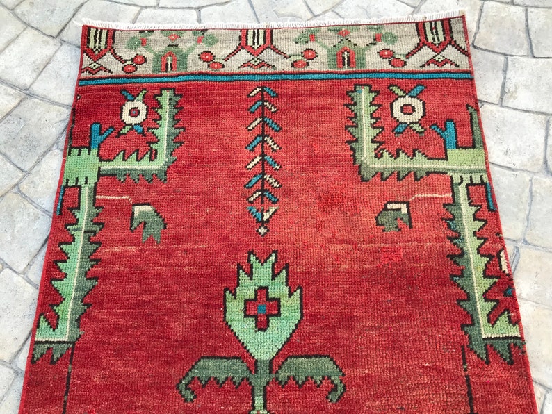 double madellian Vibrant color Turkish rug runner,2x10 Entrance Runner rug, Red & Green rug runner,home of vintage rug,decorative oushak rug image 9