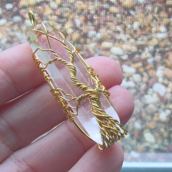 Tree of life Quartz pendant, wire wrapped Quartz point, gold pendant, sacred pendant, yoga pendant, jewelry supplies, crystal quartz