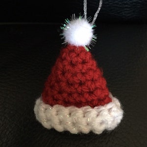 Decoração de árvore de Natal com mini chapéu de Papai Noel (várias cores disponíveis)
