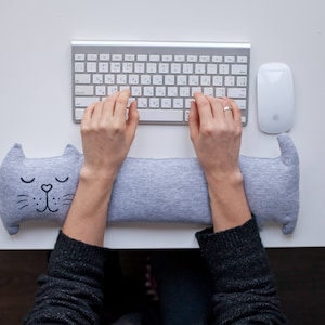 Keyboard wrist rest cat and mouse pad Bag computer wrist pad office decor for educators for accountant office desk accessories pet