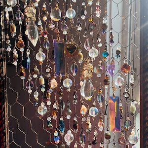 Chicken Wire Suncatcher / Crystal Glass Bead Sun Catcher / Vintage Frame Whimsical Home Decor