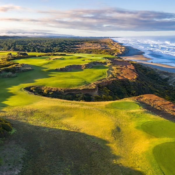 Bandon Dunes Golf Course, Hole #16 - v3-21 - Fine Art Golf Prints