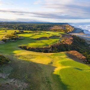 Bandon Dunes Golf Course, Hole #16 - v1-21 - Fine Art Golf Prints