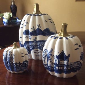 Set of 3 Ceramic Chinoiserie Pumpkins image 7