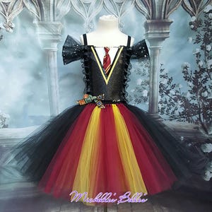 Funidelia | Costume di Hermione Granger per bambina Grifondoro, Maghi,  Hogwarts - Costume per Bambini e accessori per Feste, Carnevale e Halloween  