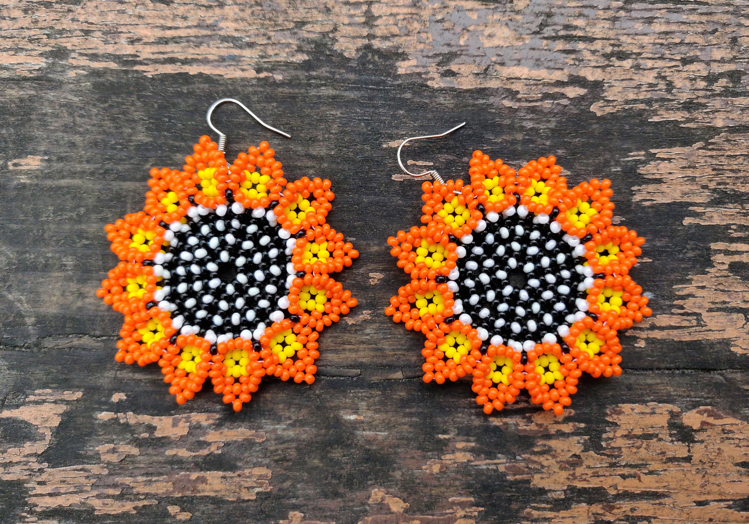 Orange flower earrings, Sunflower earrings, Huichol earrings, seed bead earrings, Mexican earrings, Huichol jewelry, Summer flower earrings