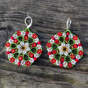 Flower earrings, Mexican earrings, seed beaded earrings, huichol earrings, Summer earrings, flowers earrings handmade, boho jewelry beadwork