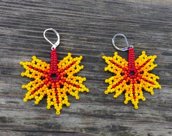 Canadian Maple Leaf earrings, yellow leaf boho earrings, Autumn earrings foliage, Seed bead earrings, leaves, Beadwork Handmade earrings