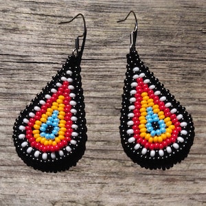 Mexican earrings, Seed Bead Earrings, Huichol Earrings dangle, Summer earrings handmade, Mexican folk, Mexican Jewelry boho beadwork