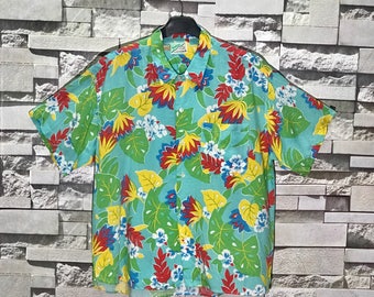 Rare Vintage  Hawaiian Shirt Made In Japan Size Large / Full Print Shirts / Hawaii Shirt / Surfboards Shirts / Art Abstract Hawaiian Shirt