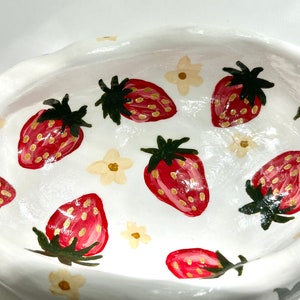 Strawberry clay jewelry dish, trinket dish, handmade MADE TO ORDER image 2