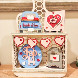 Conjunto de bandejas escalonadas de San Valentín / Cargas de amor camión conjunto de bandejas escalonadas / Cupidos carta de amor conjunto de bandejas escalonadas / Decoración del Día de San Valentín