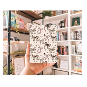 Checkered Bows Kindle Insert | Decorative Kindle Insert | Clear Kindle Case Insert | Gift for Book Lover | Fall Floral Kindle