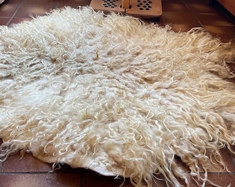 Ivory Hand Felted Racka Felt Fur - Natural Warmth for your Interior