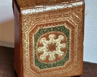 Vintage Fiocchi mini bridge cards playing cards leather case