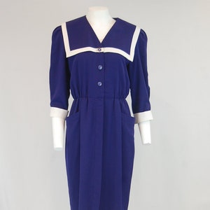 80er Jahre macht 40er lila und weißes Matrosenkleid | Kleid mit flachem Kragen | Damen Seemannskleid Gr. 6 | Mittel
