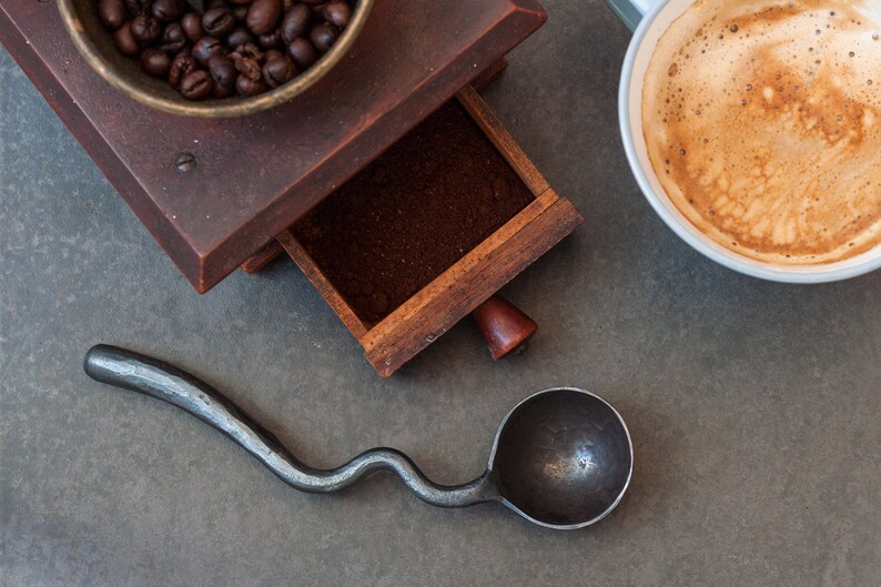 Ground coffee spoon image 1