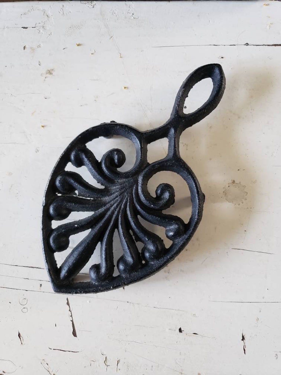 Vintage Cast Iron Trivet Cast Iron Footed Trivet Rustic Etsy