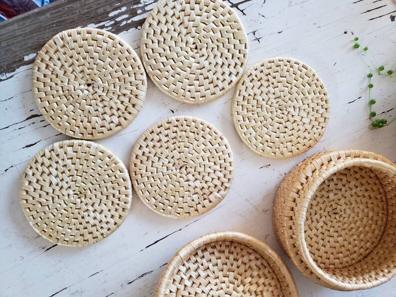 Set Of 5 Vintage Drink Coasters Coaster Caddy Basket Woven Coasters